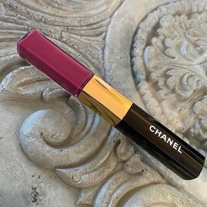 Chanel Le Rouge Duo Ultra Tenue Gloss